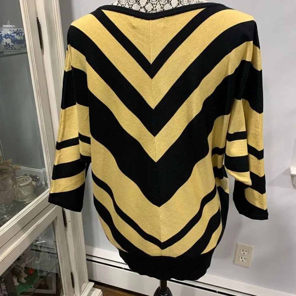 Joan Vass Striped V-Neck Sweater - Picture 10 of 10
